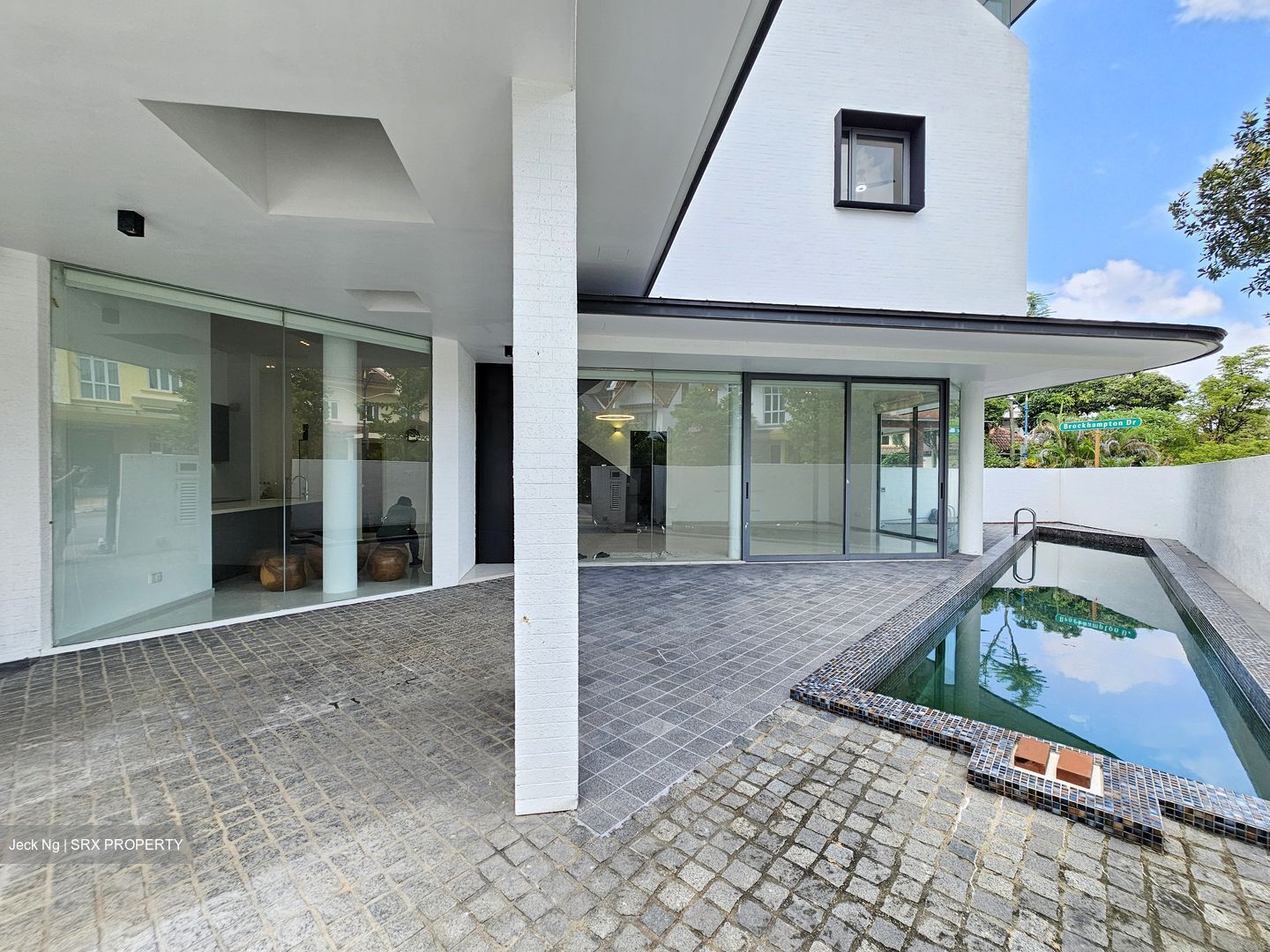 Serangoon Garden Estate (D19), Terrace #592965711